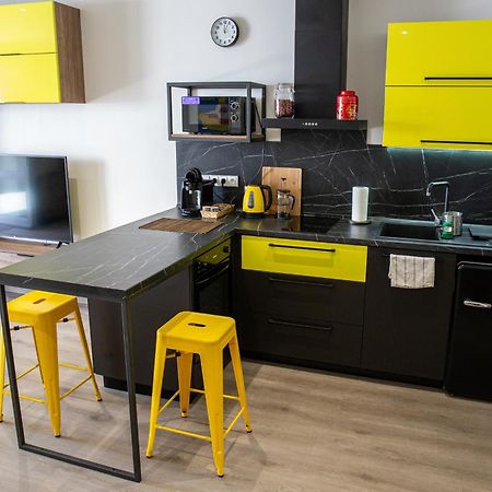Apartman Yellow Submarine Se Slunnou Terasou Kutná Hora Exterior foto