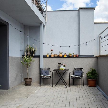 Apartman Yellow Submarine Se Slunnou Terasou Kutná Hora Exterior foto